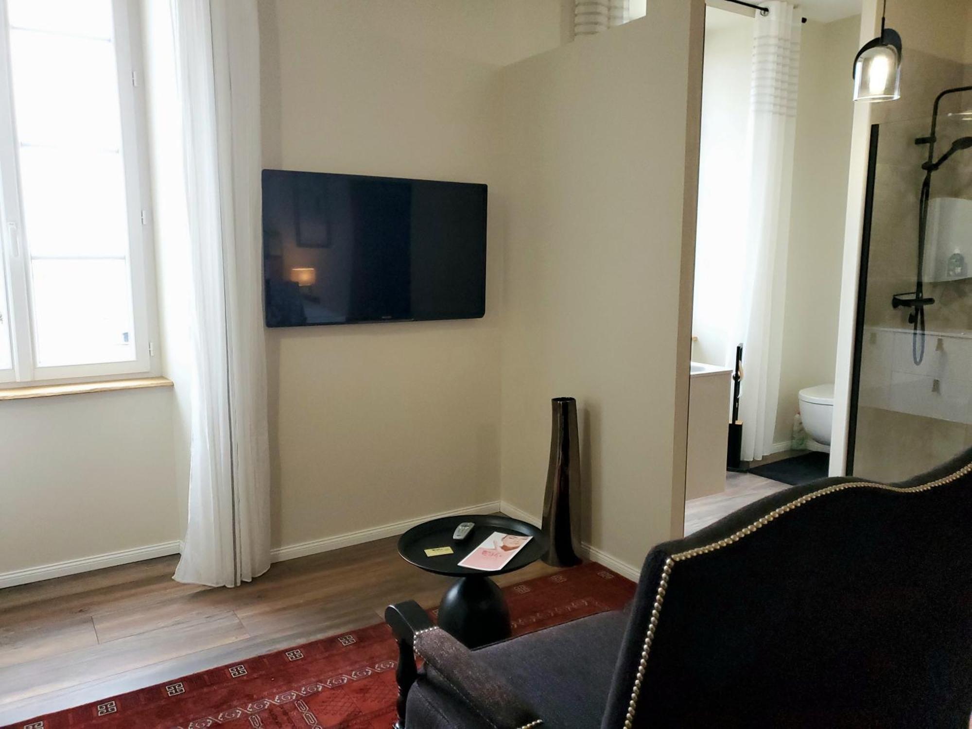 Domaine De La Gemoliere Bed & Breakfast Gemozac Bagian luar foto